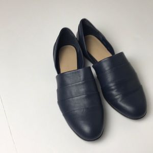 H by Halston Elisa D’Orsay Shoe Navy Blue Size 7